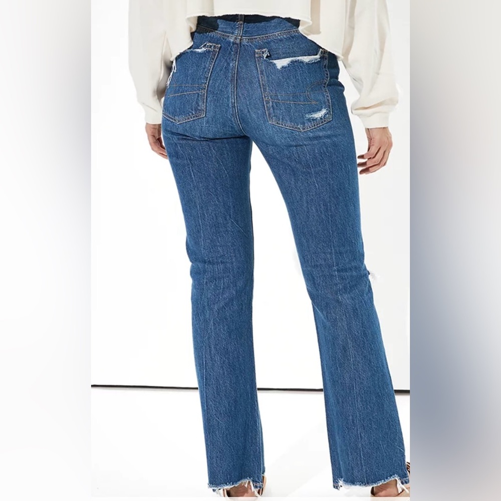 American Eagle, Women’s, 90s Flare, Comfort Stretch Waistband, Jeans.
